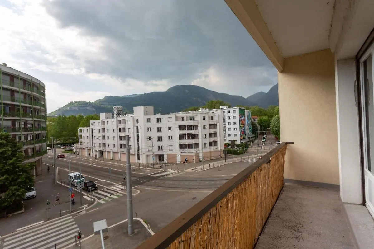 Le Joli Stade, Appartement Avec Magnifique Vue, Grenoble, Rhone Alpes Grenoble